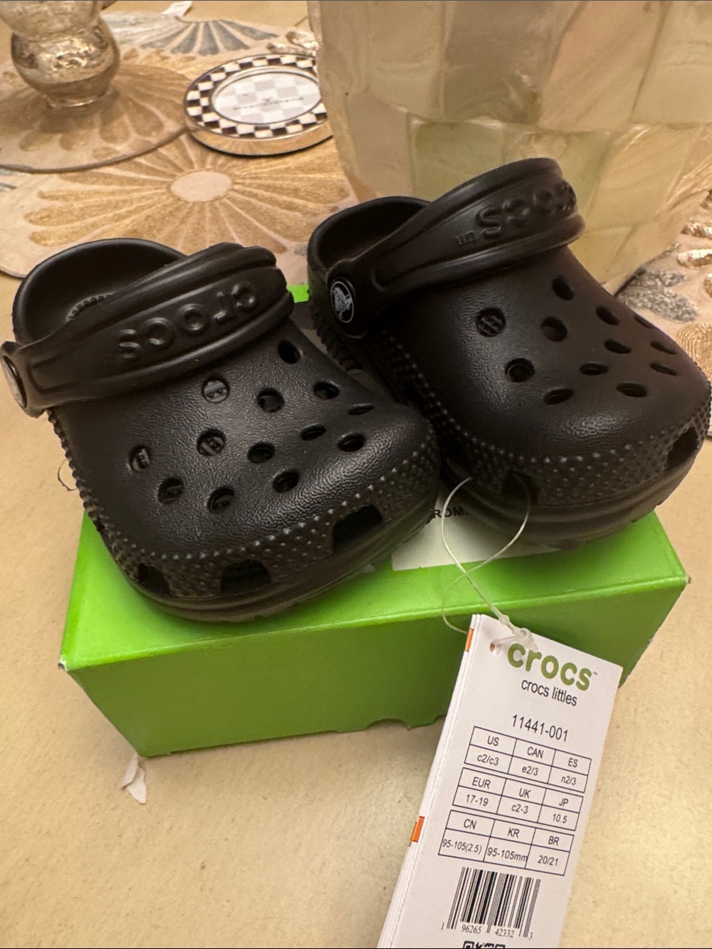 CROCS Kids Classic Clog in Black
